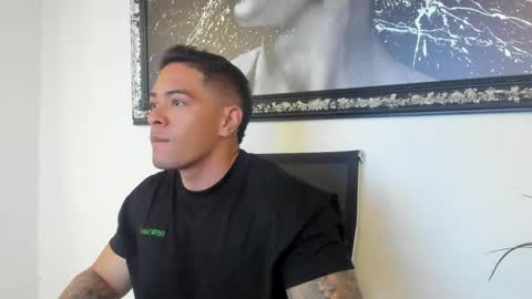 Snapshot of maddox_santana chatting on March 10, 12:29 am Maddox Santana online show from March 10, 12:29 am