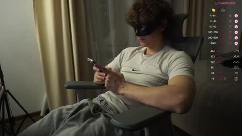 Snapshot of maestro3369 chatting on October 5, 6:12 pm Mike XMaestro 3369 online show from October 5, 6:12 pm