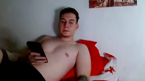 magic_fantasy77 online show from July 25, 5:37 am