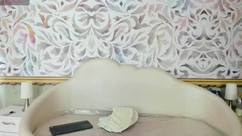 Snapshot of magnus_alejo chatting on October 23, 11:35 am Bad Angel online show from October 23, 11:35 am