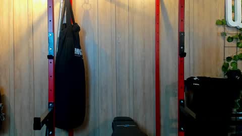 MAGNUS DAHL online show from February 21, 11:11 am