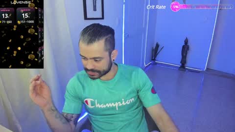 Snapshot of magnus_king chatting on January 14, 2:08 am     online show from January 14, 2:08 am
