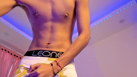 maiky_cooper01 online show from April 10, 6:59 pm