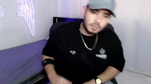 maison_xmed online show from April 6, 7:25 pm