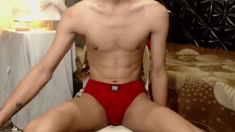 Annalyn online show from March 6, 1:05 am