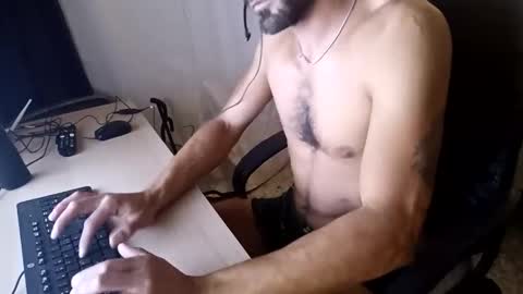 makea89 online show from April 27, 9:20 pm