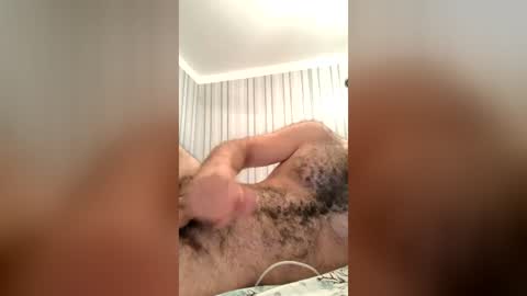 maksimus31863545 online show from August 7, 2:18 am