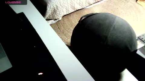 Snapshot of malebitch99999 chatting on September 13, 5:03 pm malebitch99999 online show from September 13, 5:03 pm