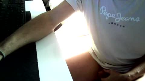 Snapshot of malebitch99999 chatting on September 17, 11:44 am malebitch99999 online show from September 17, 11:44 am