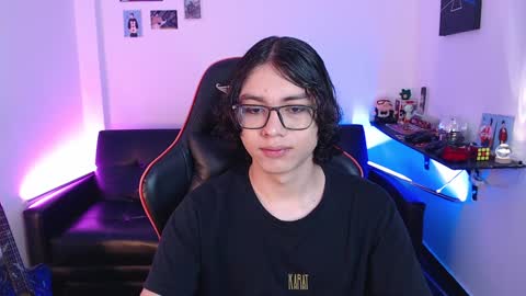 Malik  online show from December 24, 3:37 pm