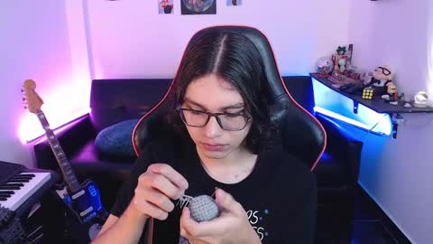 Malik  online show from March 8, 3:43 pm