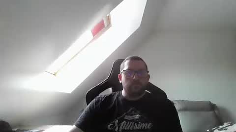 breton online show from January 18, 12:29 pm