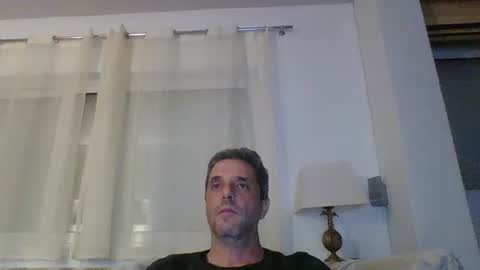 Snapshot of man211172 chatting on January 24, 9:47 pm man211172 online show from January 24, 9:47 pm