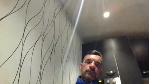 man_from_geaven online show from December 5, 7:07 pm