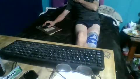 man_uel76 online show from January 9, 7:35 am