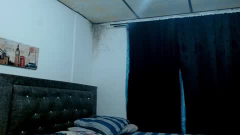 Manolo online show from December 14, 11:45 pm