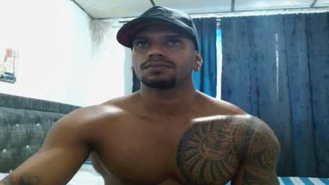 Manolo online show from January 3, 9:57 pm