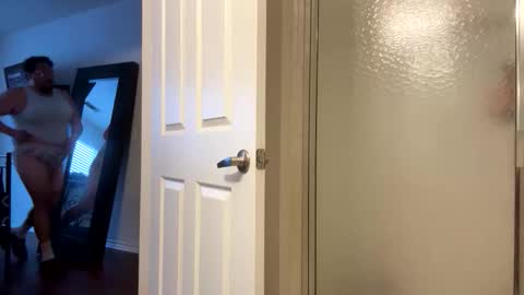 manster244 online show from April 25, 5:10 pm