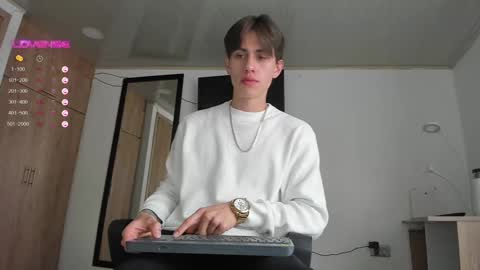 Snapshot of manucute_23_ chatting on March 9, 6:00 pm manucute 23  online show from March 9, 6:00 pm