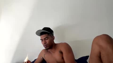 Manuel online show from February 11, 3:39 pm