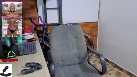 Marck  Independent model  online show from April 17, 2:36 am