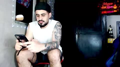 marco_aure online show from June 20, 1:21 am