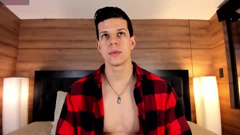 Marco Sullivan online show from February 25, 11:30 am