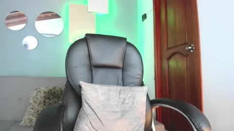 Marcus Jax1 online show from January 6, 2:26 am