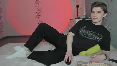 Marcus Jones online show from February 16, 10:02 am