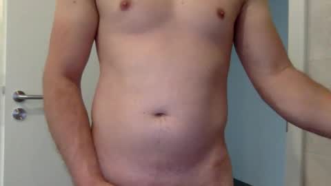 marcwholoves26 online show from April 12, 7:10 am