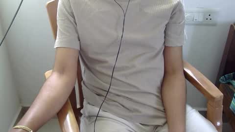 The SHY UncutBoy online show from February 13, 4:41 am