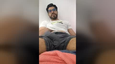 mario_saens online show from June 21, 6:57 pm