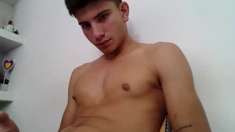 mariobrosss517470 online show from December 14, 5:14 pm