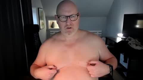 Mark online show from December 23, 1:24 pm