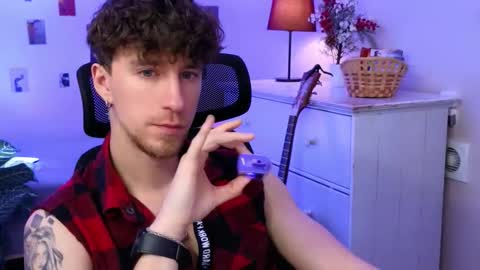 mark_caron online show from March 18, 9:51 pm