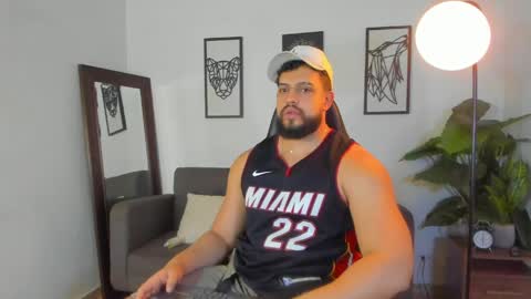 mark_x23 online show from April 4, 4:20 am