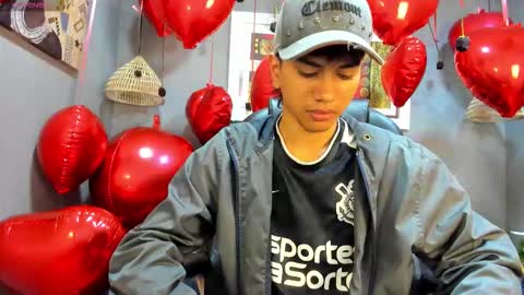 markbowie online show from February 18, 12:47 pm