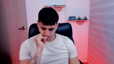 MARK online show from March 25, 8:18 am