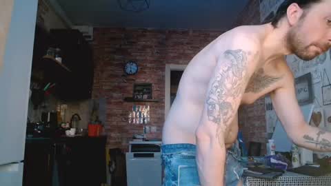 markus rivas online show from April 27, 3:19 pm