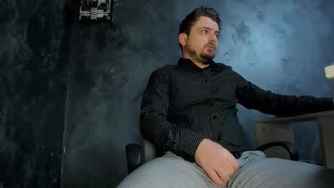 MARK online show from February 15, 10:35 am