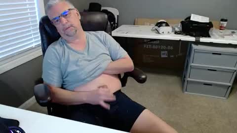 marky0029 online show from June 8, 1:56 pm