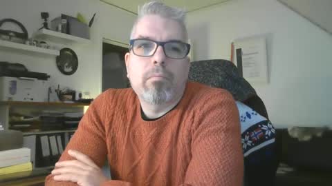 marriedcock1980 online show from February 28, 7:37 am