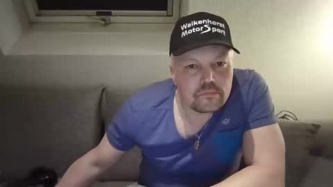 mars0481 online show from February 19, 11:25 pm