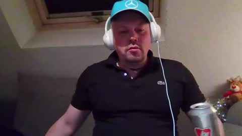 mars0481 online show from December 22, 5:10 pm