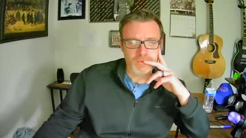 Snapshot of martcb1313 chatting on October 18, 8:52 am martcb1313 online show from October 18, 8:52 am