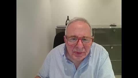 martin_1947 online show from September 20, 10:32 pm