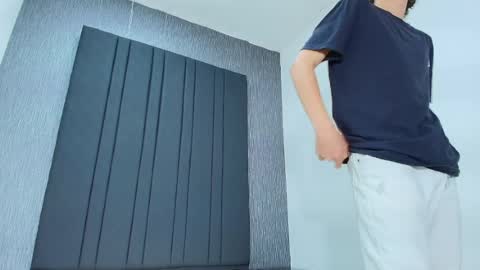 Marvin online show from April 7, 9:26 pm