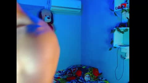 mask_david online show from September 18, 8:38 am