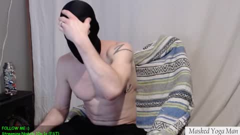 maskedyogaman online show from March 17, 2:04 am