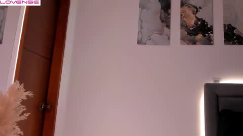 Mason Bennet online show from December 14, 9:33 pm